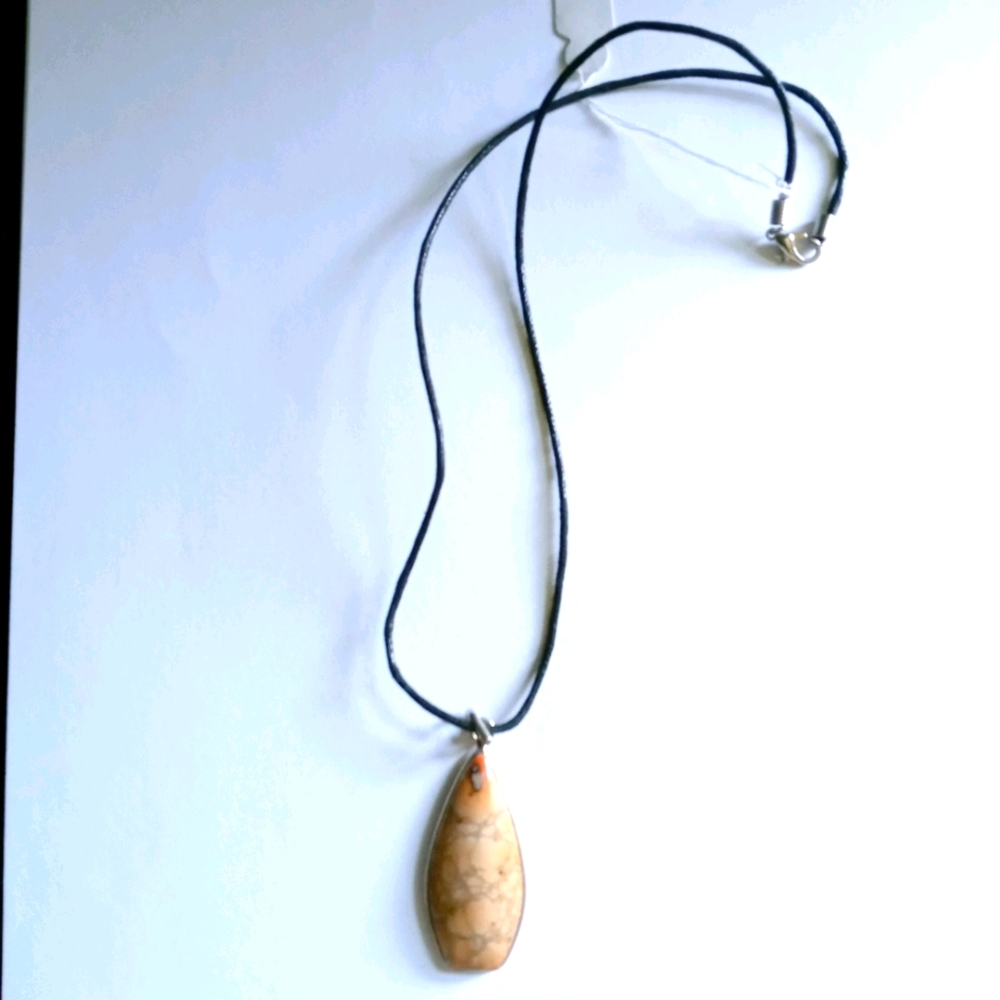 Rare tiger eye gemstone necklace